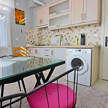 Apartment Ozkan - Center Fully Furnished 50mbps Wifi Netflix *